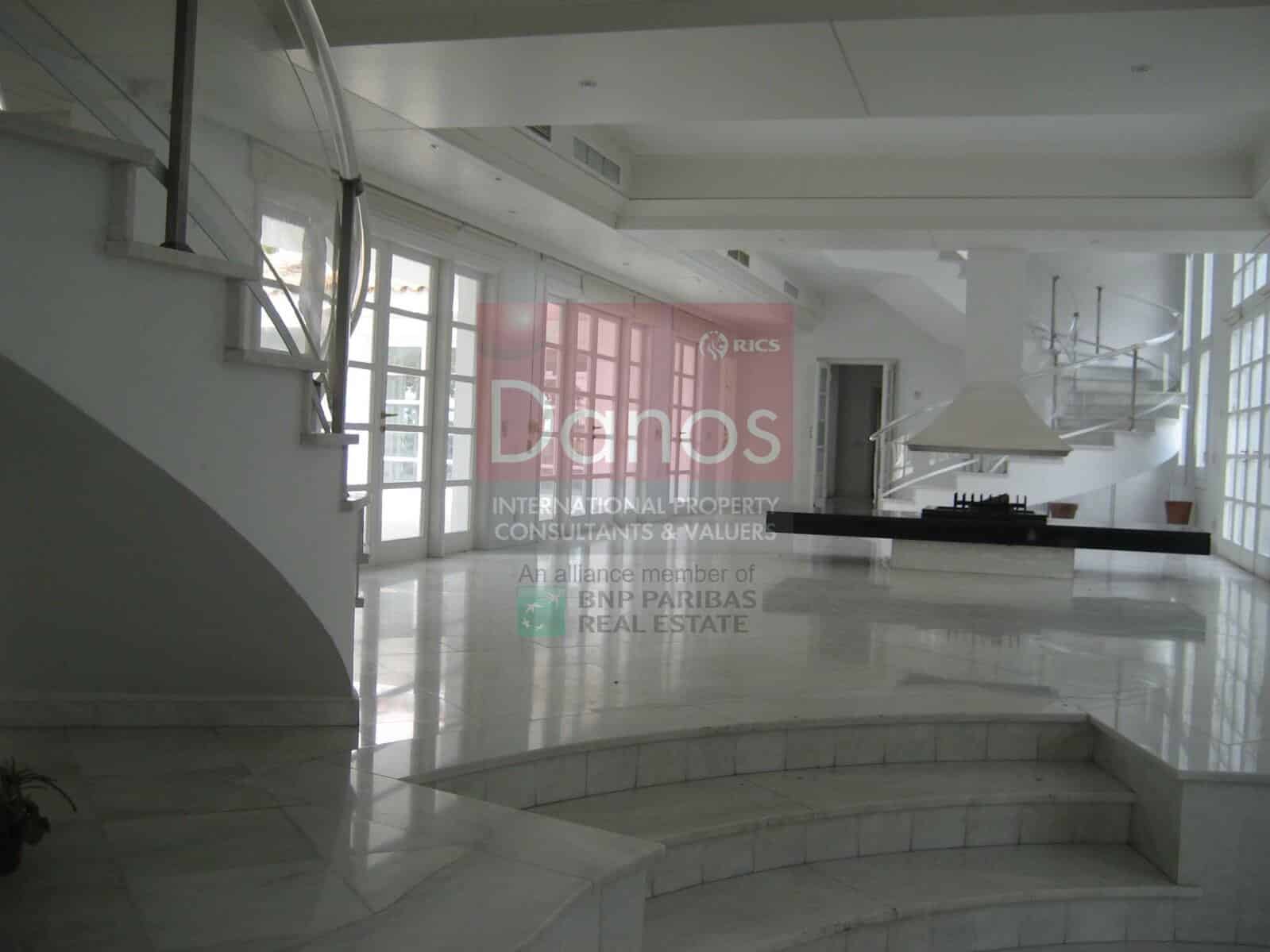 Luxury Villa for Sale in Strovolos