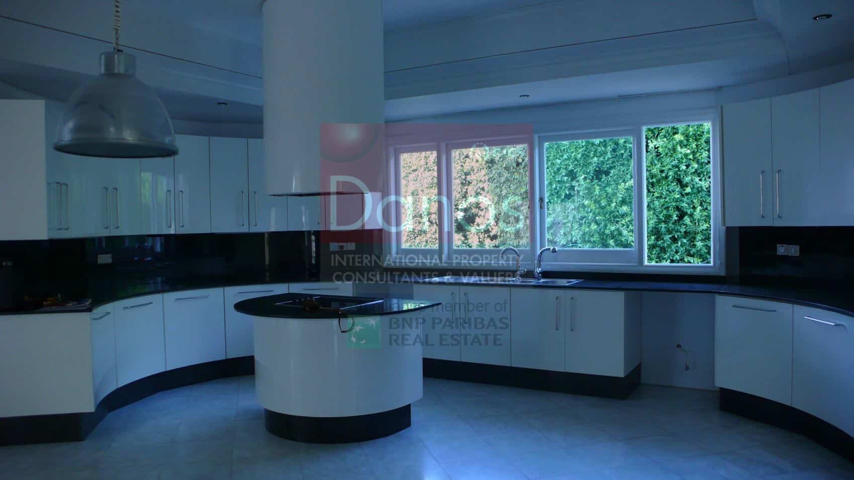 Luxury Villa for Sale in Strovolos
