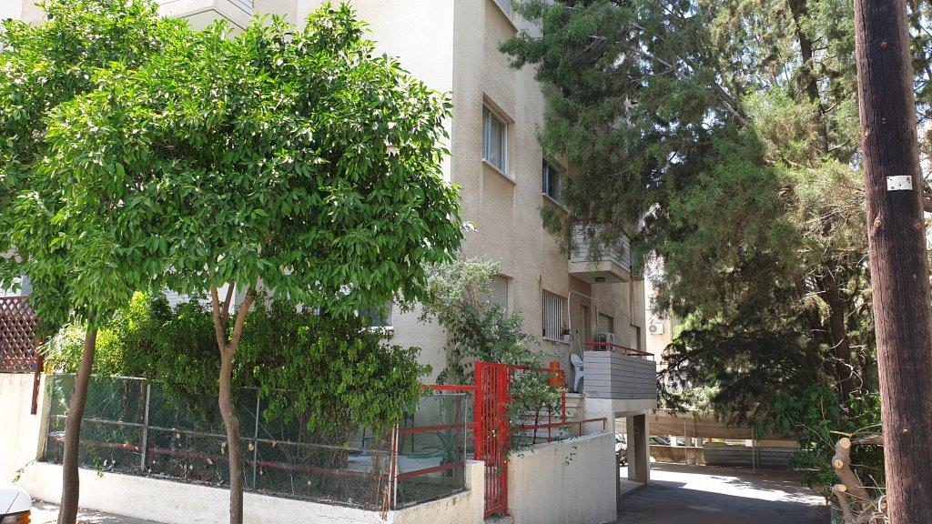 Ground Floor Apartment for sale in Agioi Omologites Nicosia