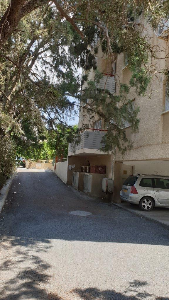 Ground Floor Apartment for sale in Agioi Omologites Nicosia