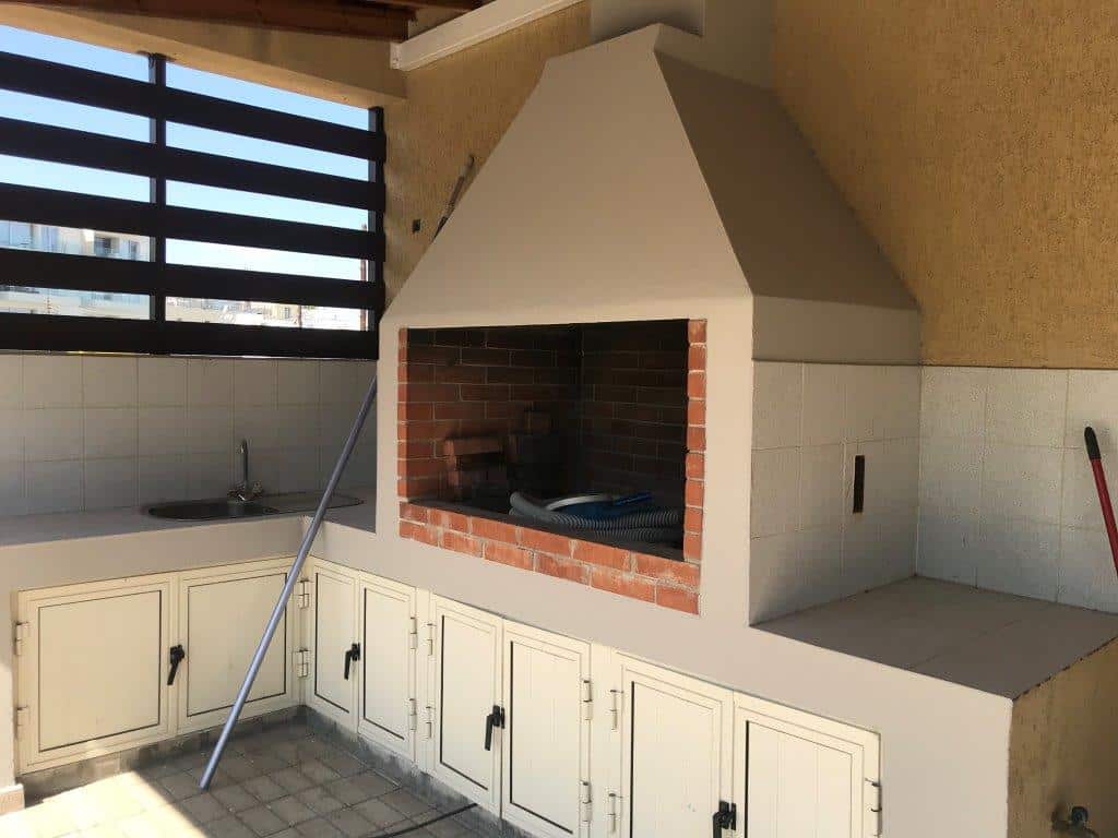 Luxury 4 Bedroom House & Office, with Pool for Rent in Aglantzia, Nicosia