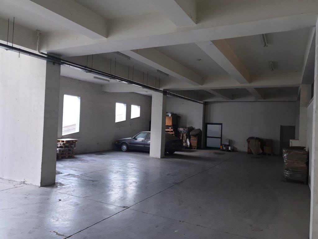 Showroom & Warehouse for rent in Strovolos, Nicosia