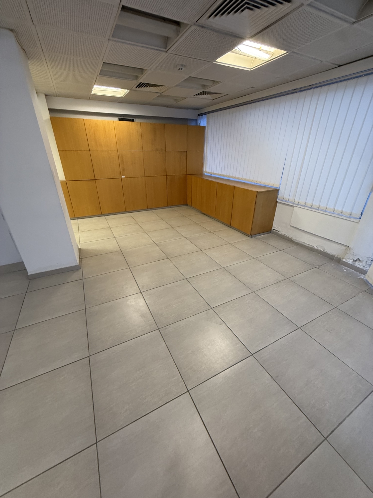 Offices / Building For Rent in Strovolos Ave. Strovolos, Nicosia