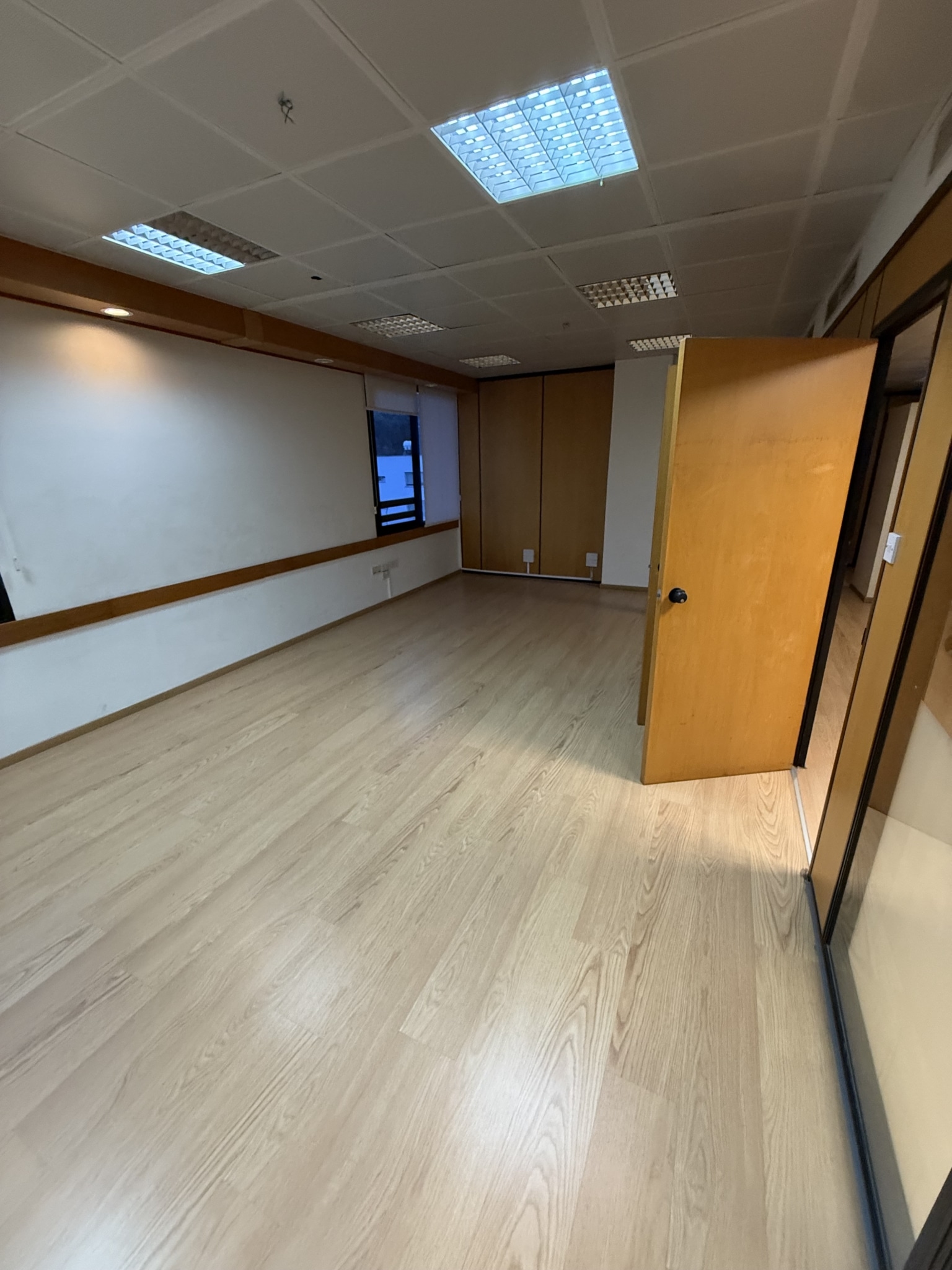 Offices / Building For Rent in Strovolos Ave. Strovolos, Nicosia
