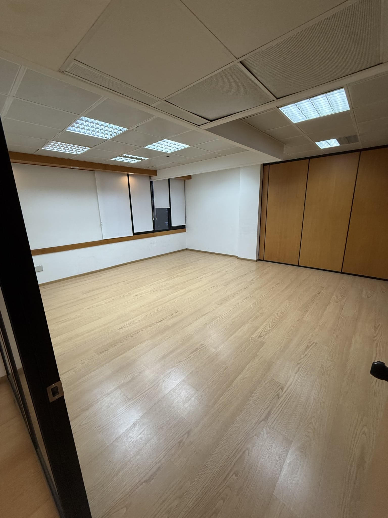 Offices / Building For Rent in Strovolos Ave. Strovolos, Nicosia