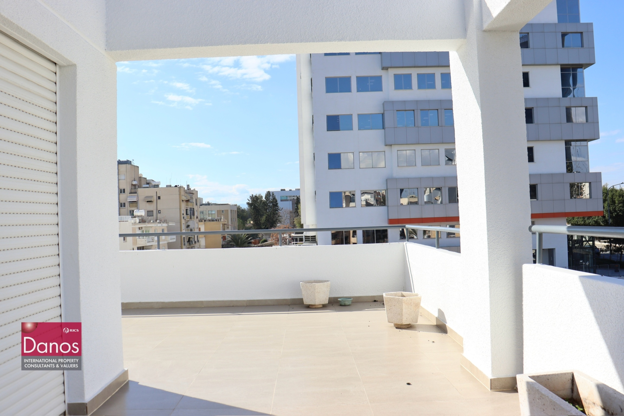 3-Bedroom Penthouse Whole Floor Apartment in Ayioi Omologites
