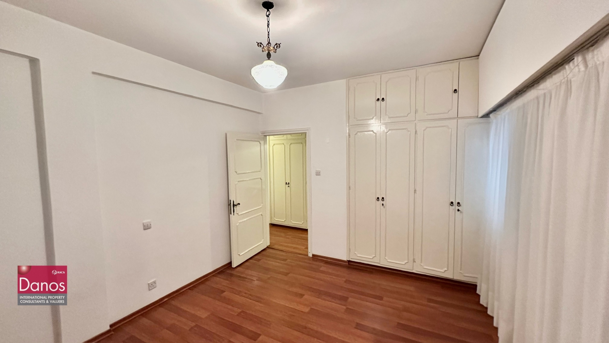 Beautiful Upper-Floor 3 Bedroom House for rent in Akropoli, Strovolos