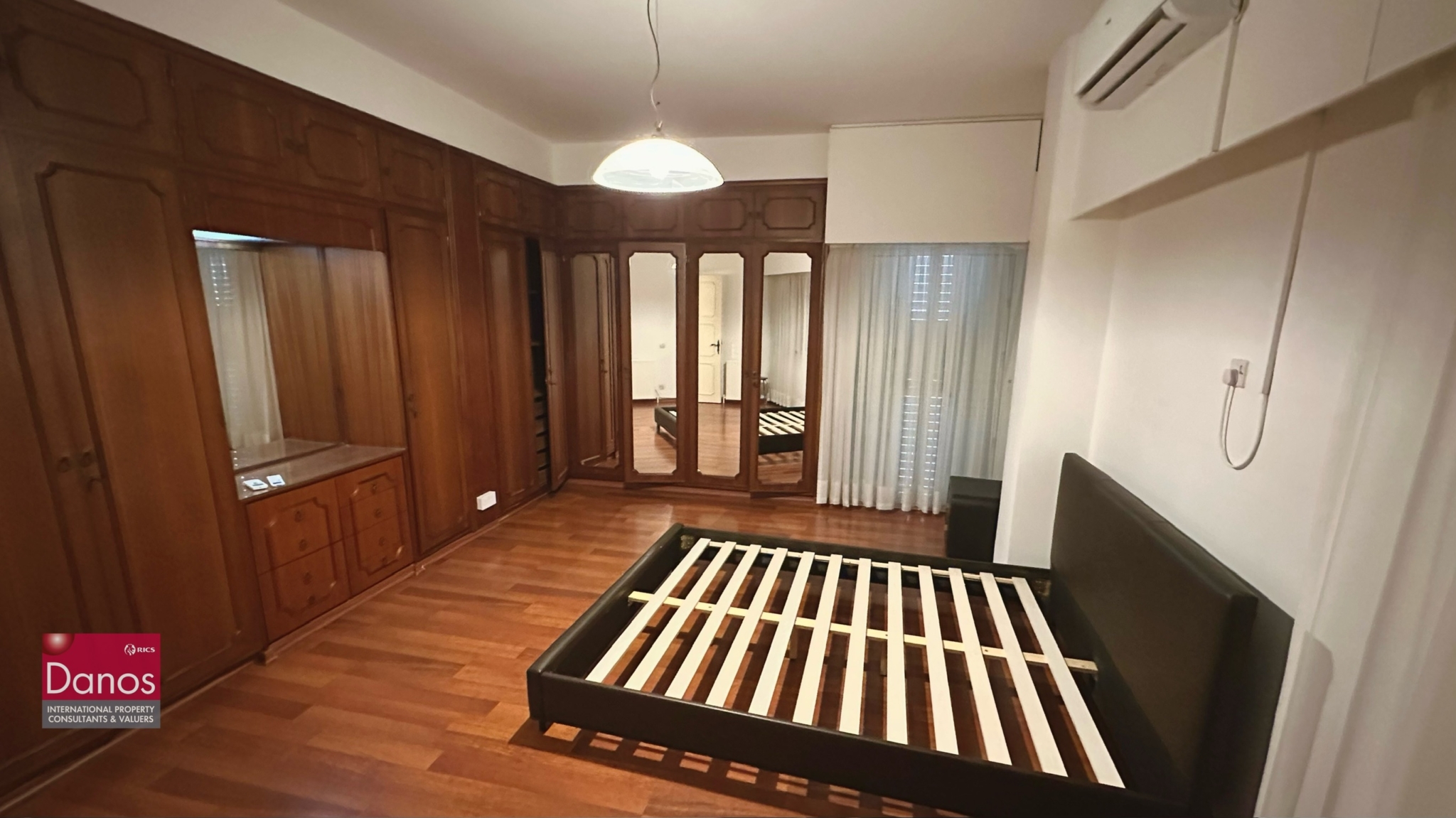 Beautiful Upper-Floor 3 Bedroom House for rent in Akropoli, Strovolos
