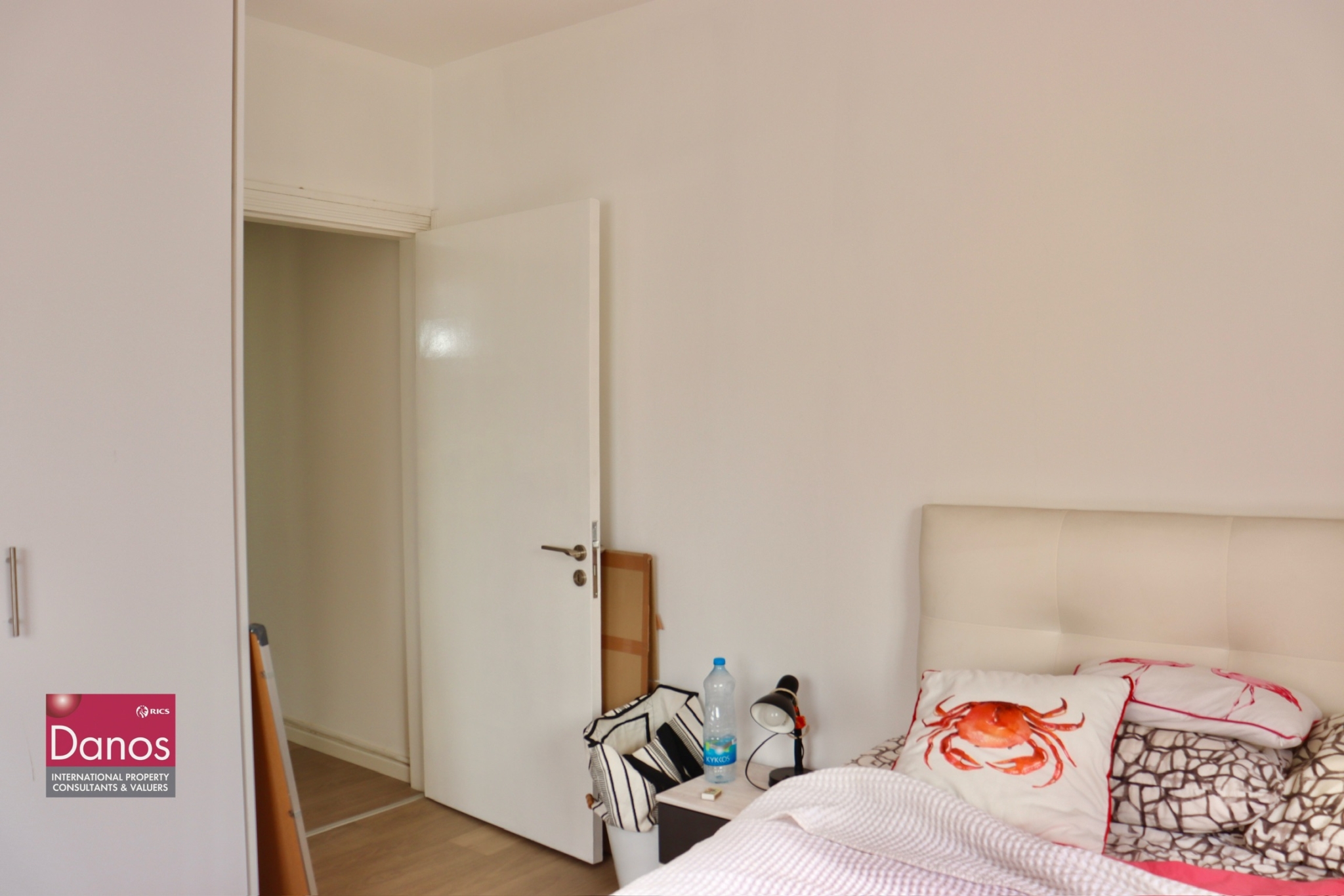 3-Bedroom Flat For Sale in Acropolis Central Location