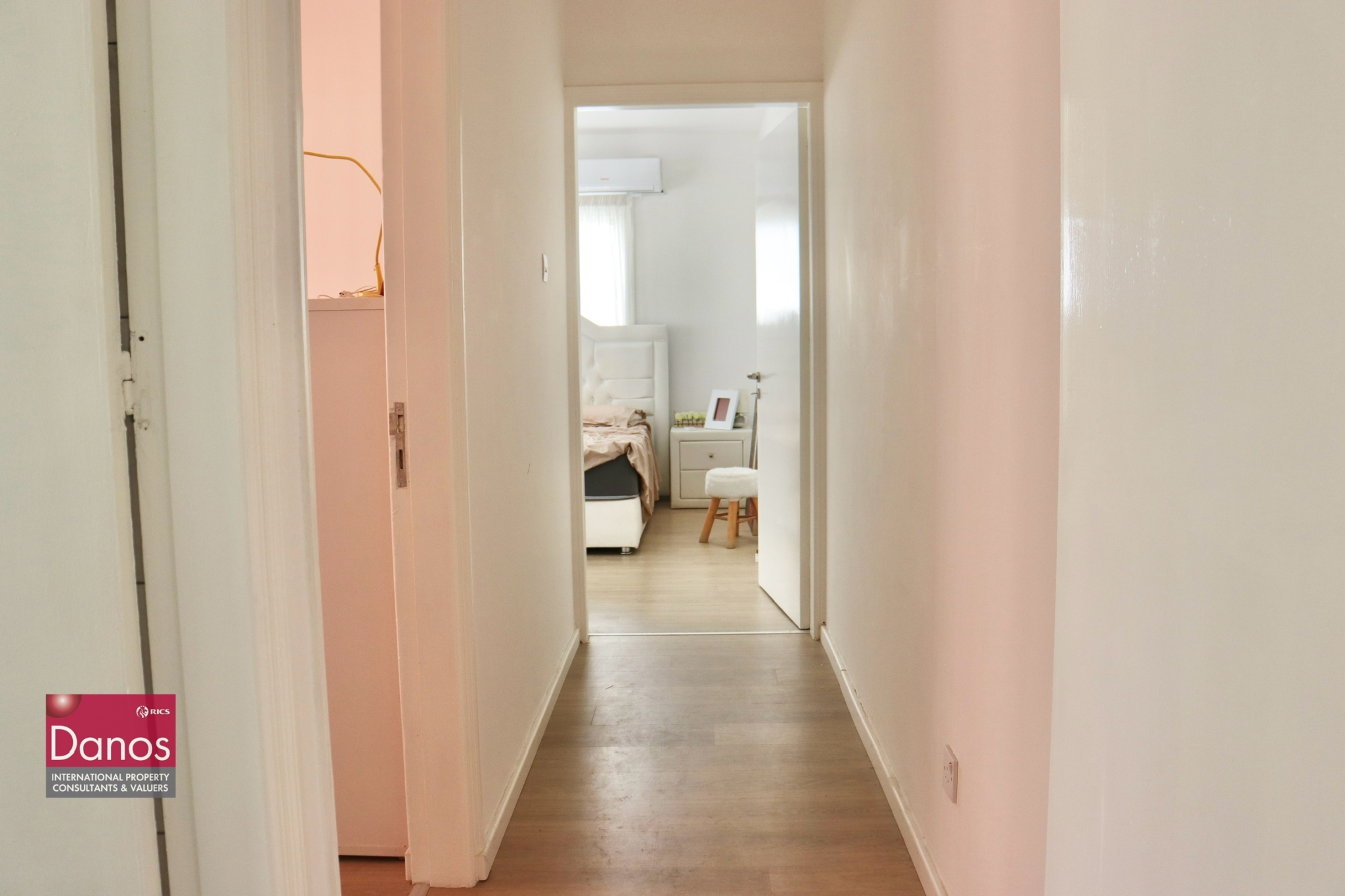 3-Bedroom Flat For Sale in Acropolis Central Location