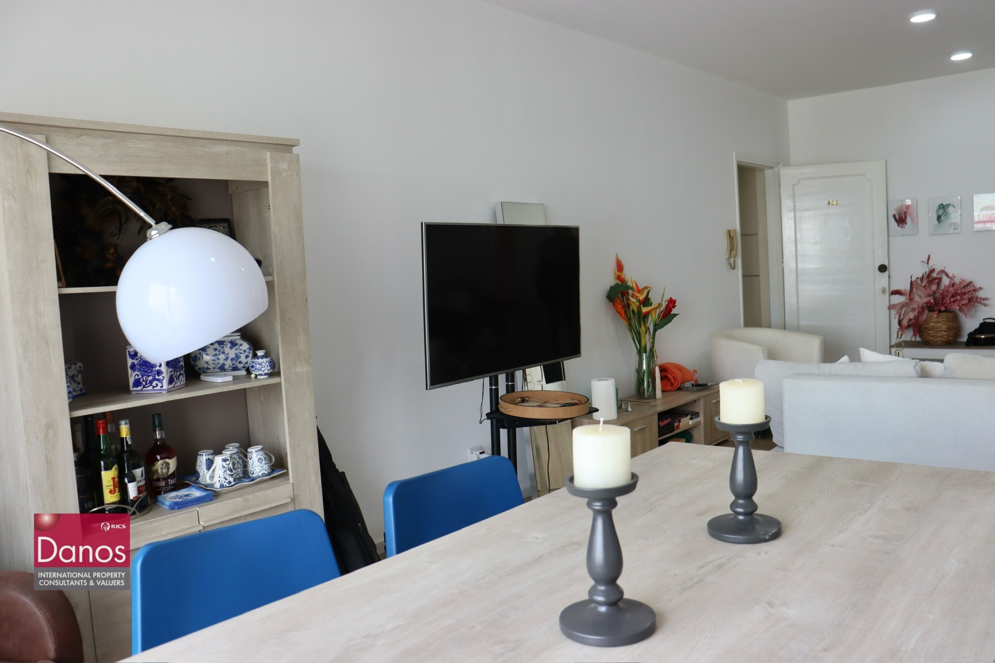 3-Bedroom Flat For Sale in Acropolis Central Location