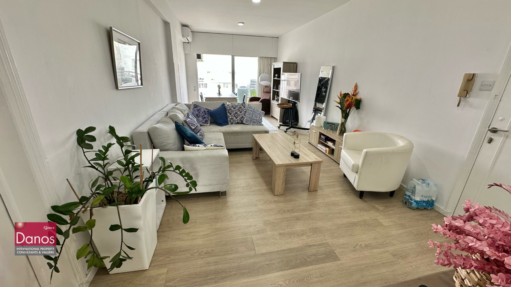IMG_2834 3-Bedroom Flat For Sale in Acropolis Central Location