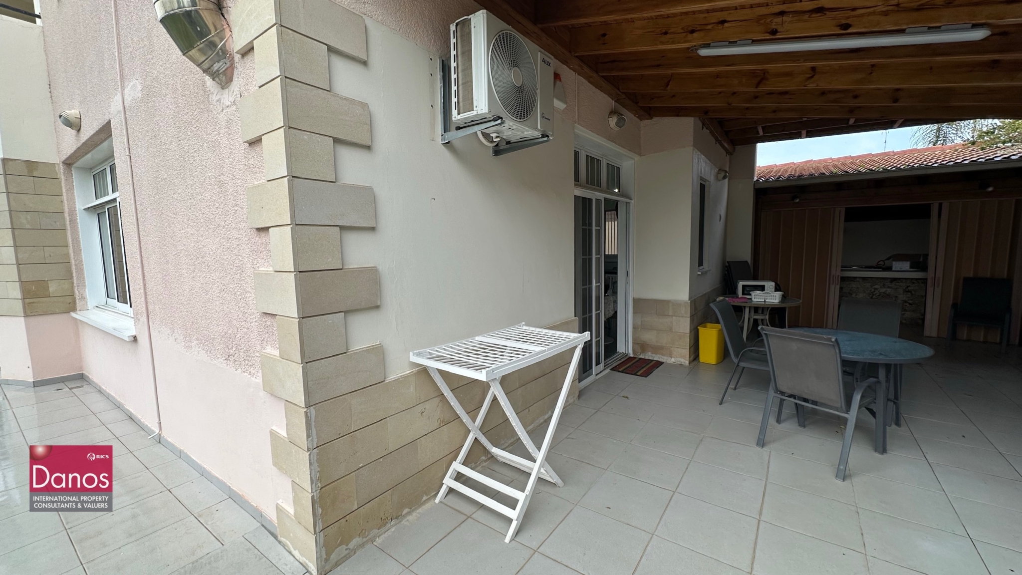 5 Bedroom House for Rent in Strovolos