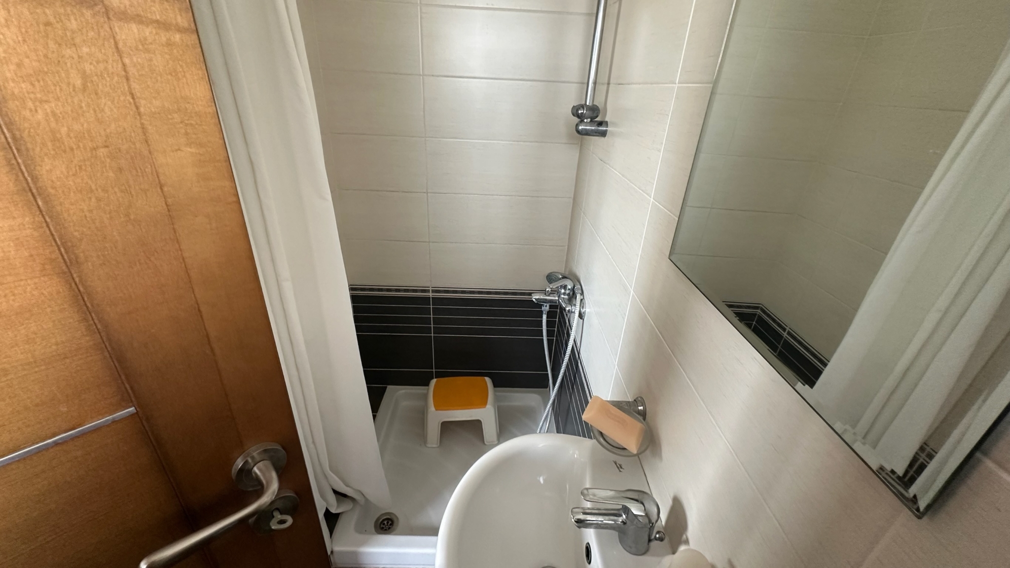 Beautiful 2 Bedroom Penthouse For Sale in Ayioi Omologites, Nicosia