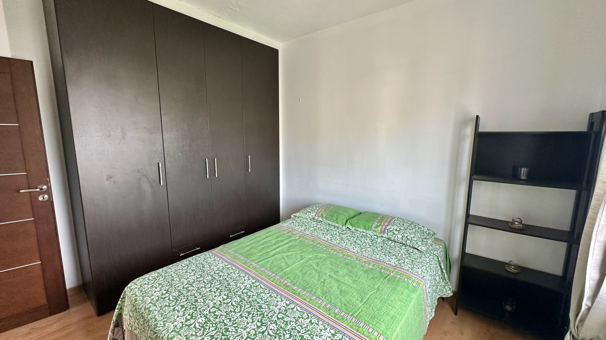 Beautiful 2 Bedroom Penthouse For Sale in Ayioi Omologites, Nicosia