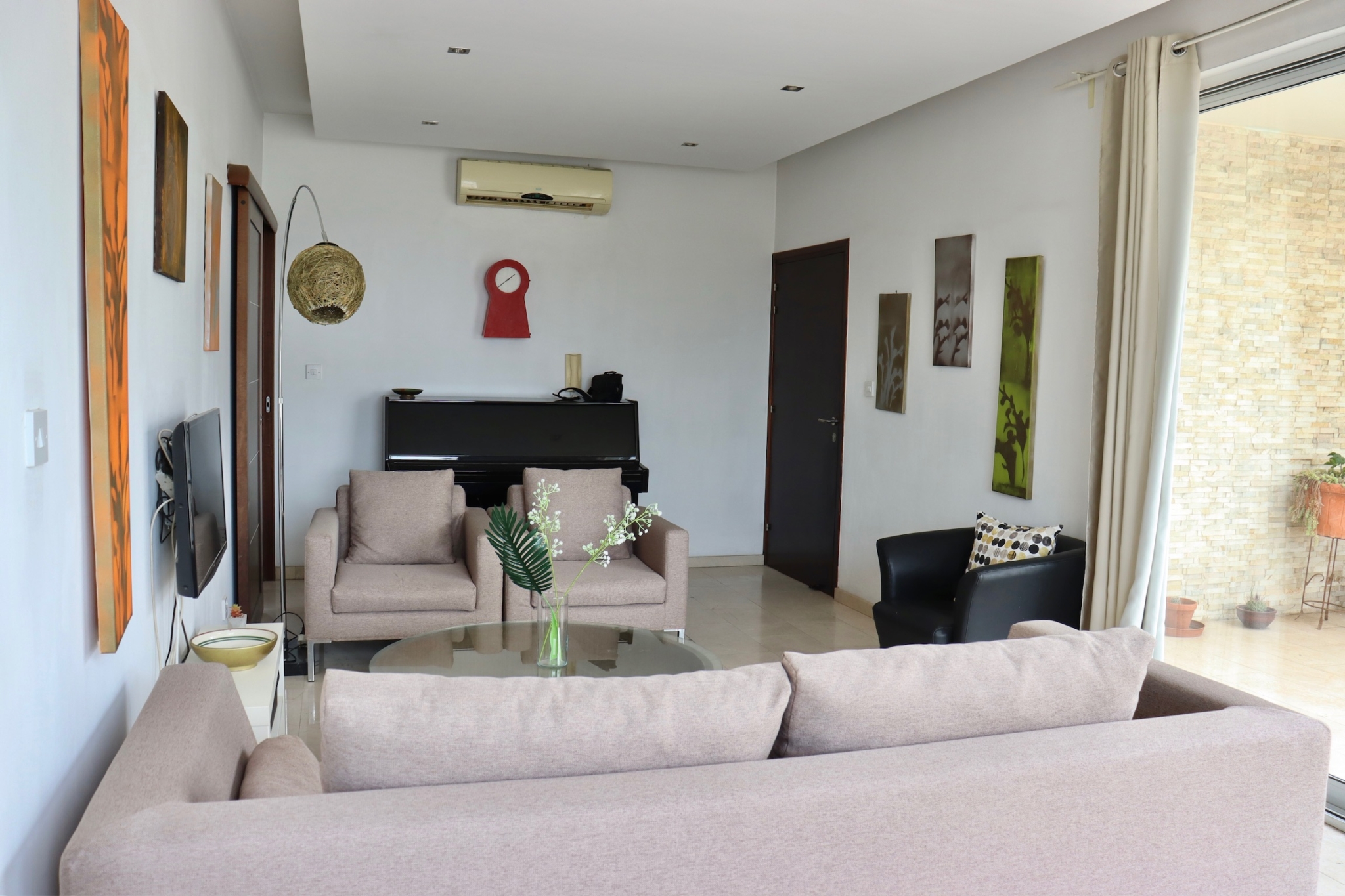 Beautiful 2 Bedroom Penthouse For Sale in Ayioi Omologites, Nicosia