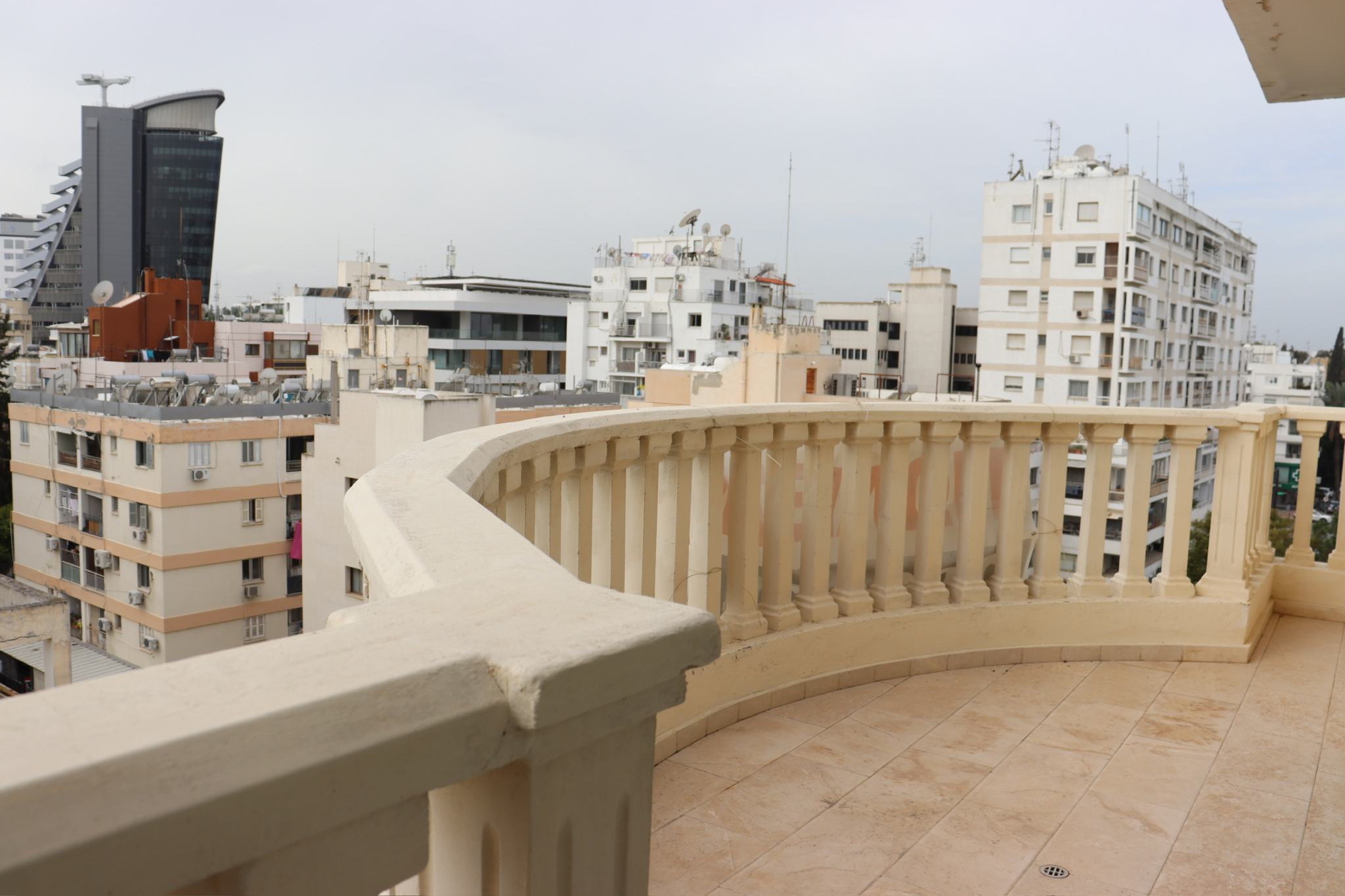 Beautiful 2 Bedroom Penthouse For Sale in Ayioi Omologites, Nicosia