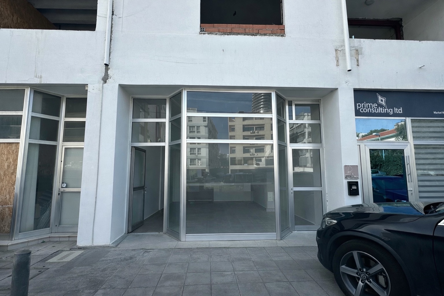 20260217_090153000_iOS Shop for Rent in Nicosia City Center