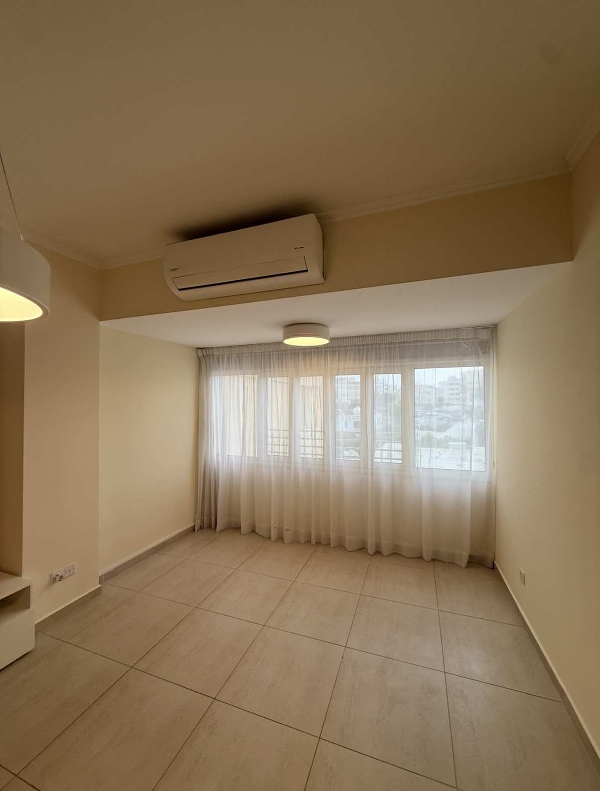 3-Bedroom Flat for Rent in Strovolos, Nicosia, Prime Location