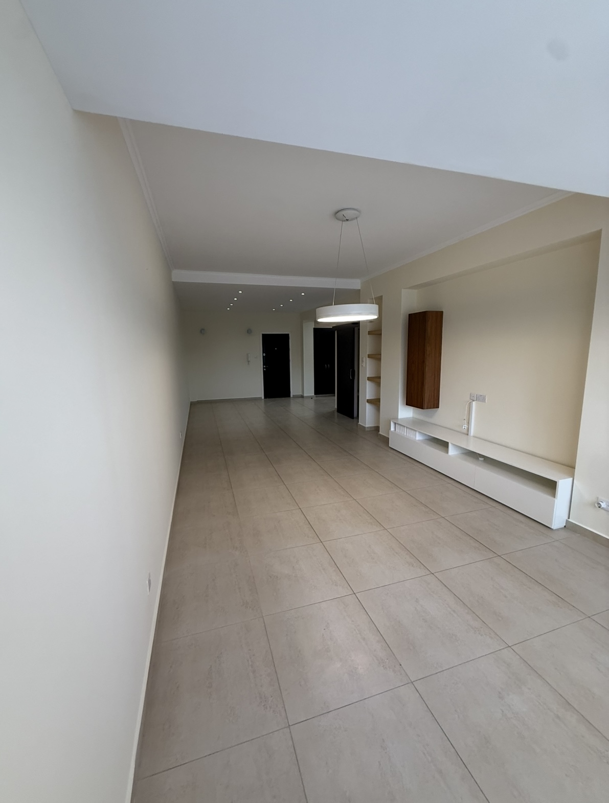 3-Bedroom Flat for Rent in Strovolos, Nicosia, Prime Location