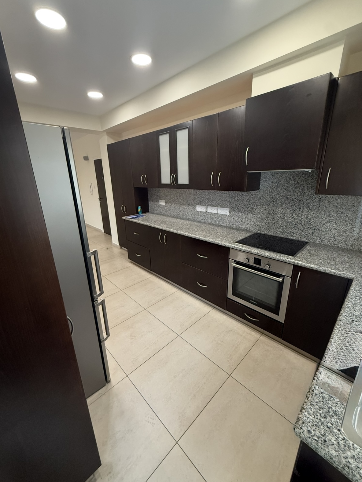 3-Bedroom Flat for Rent in Strovolos, Nicosia, Prime Location