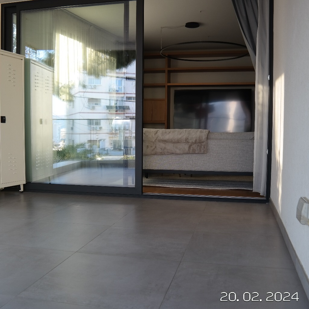 Luxury 2-bedroom apartment to rent in Ayioi Omologites