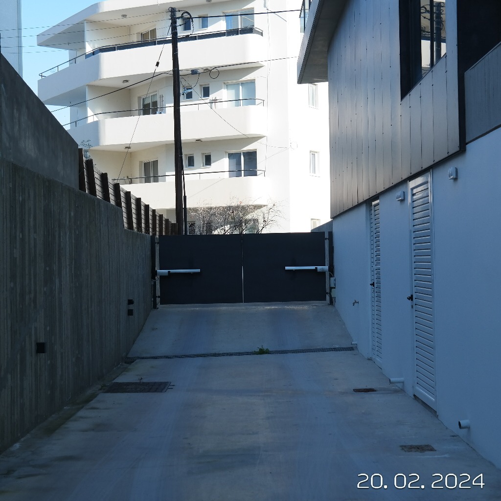 Luxury 2-bedroom apartment to rent in Ayioi Omologites