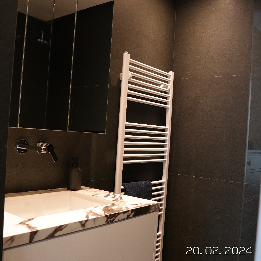 Luxury 2-bedroom apartment to rent in Ayioi Omologites
