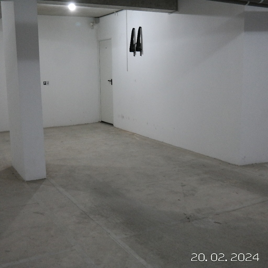 Luxury 2-bedroom apartment to rent in Ayioi Omologites