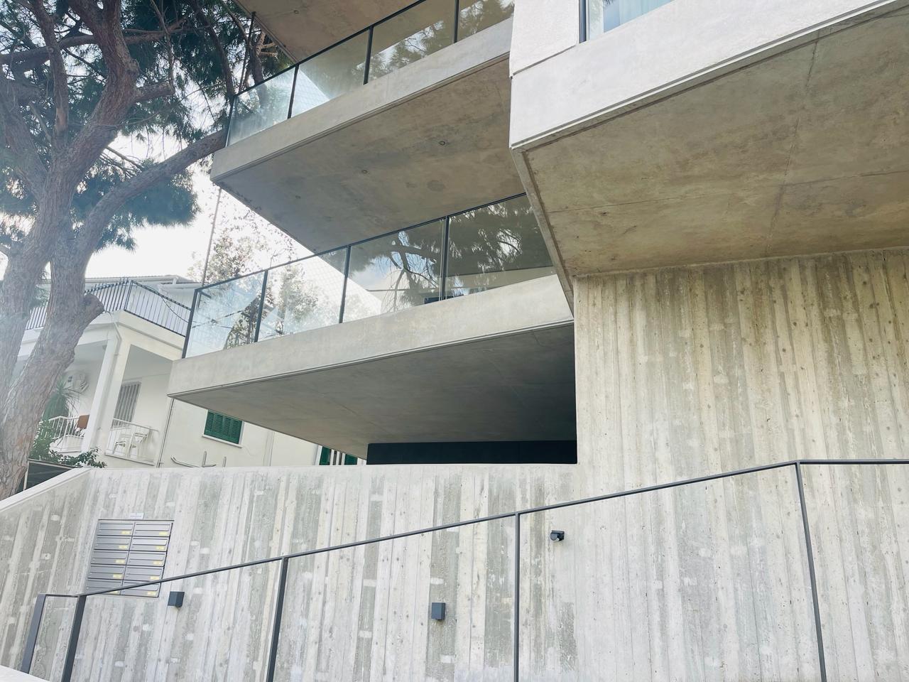 Luxury 2-bedroom apartment to rent in Ayioi Omologites