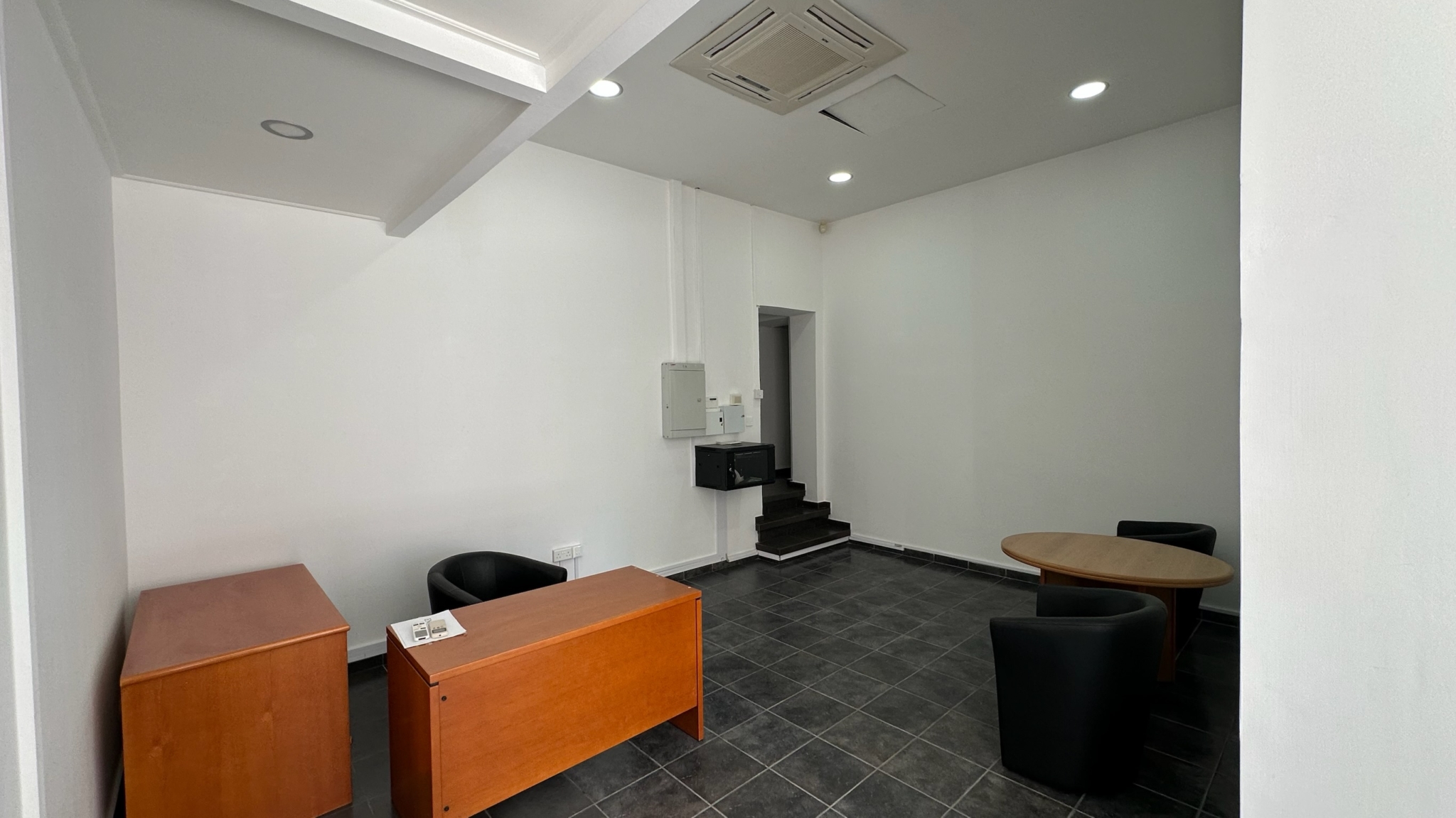 Shop For Rent in Prime Location Nicosia