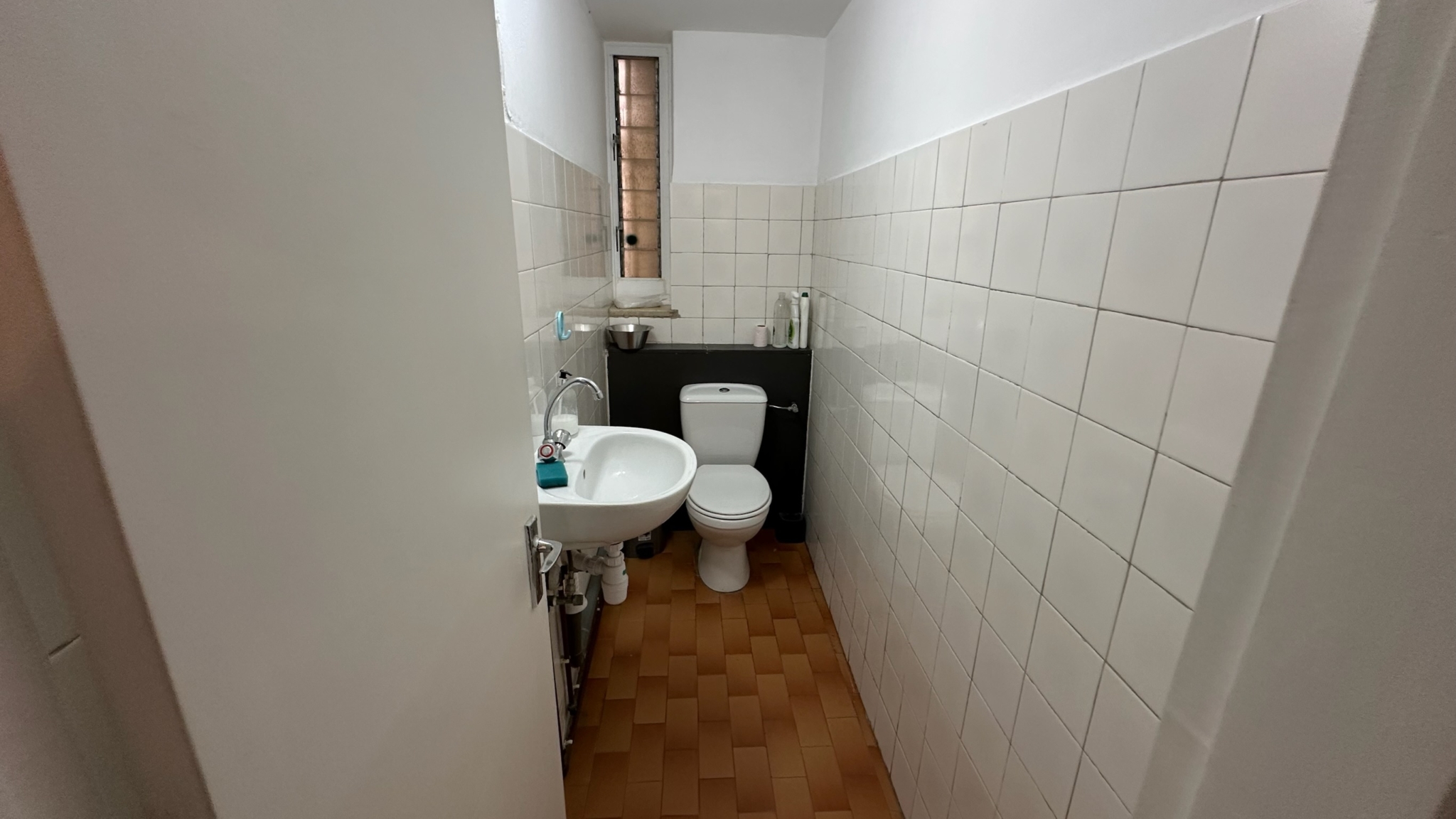 Shop For Rent in Prime Location Nicosia