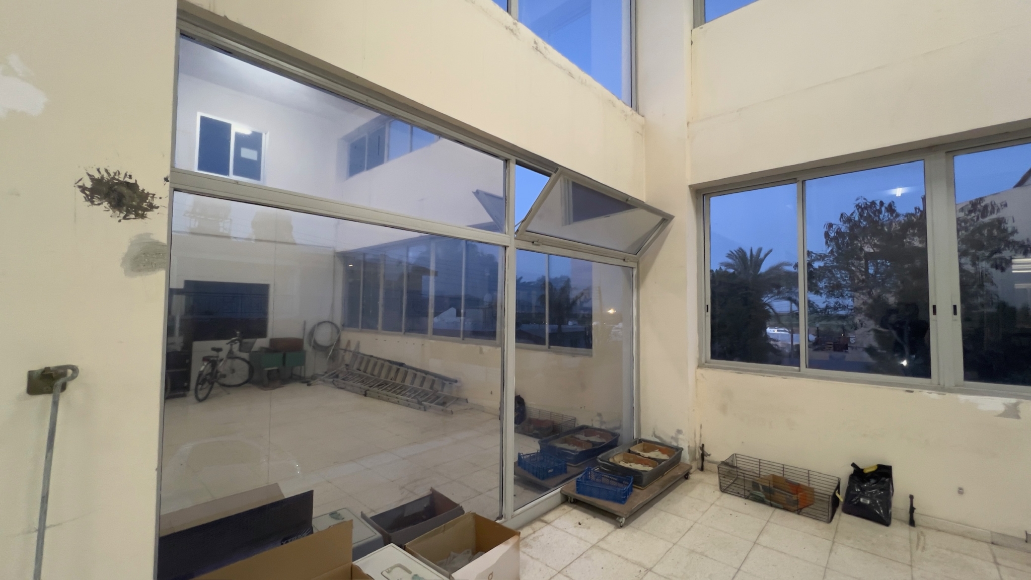 Showroom For Sale in Pallouriotissa, Nicosia