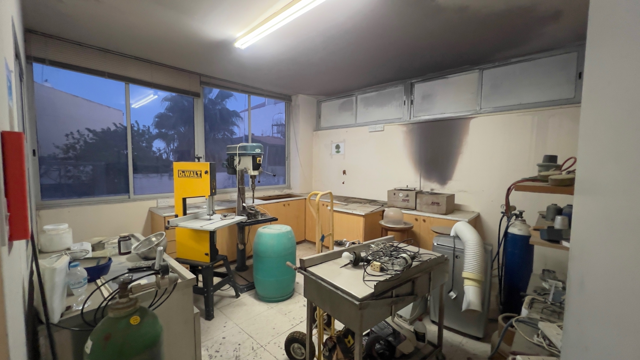 Showroom For Sale in Pallouriotissa, Nicosia