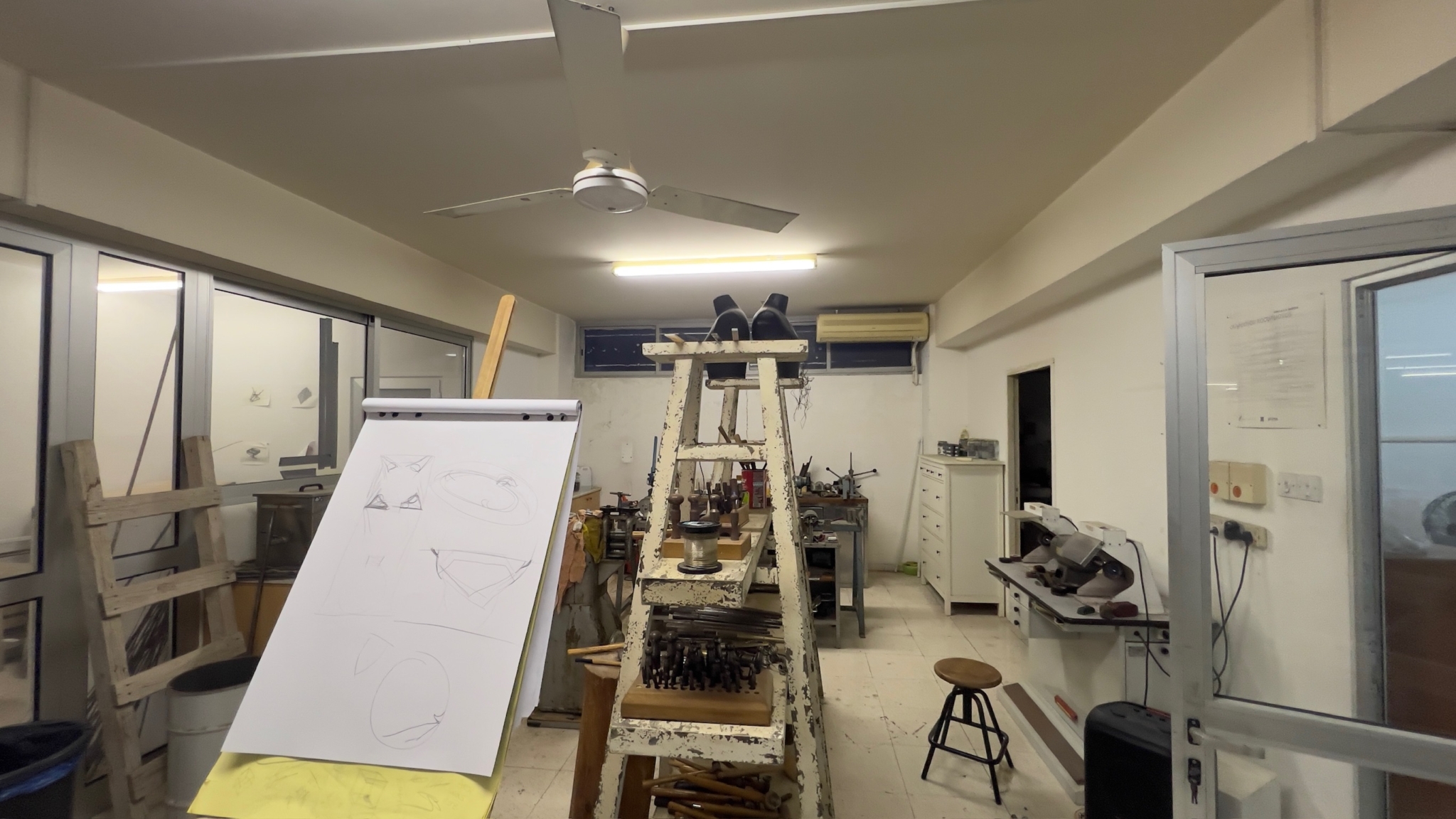 Showroom For Sale in Pallouriotissa, Nicosia