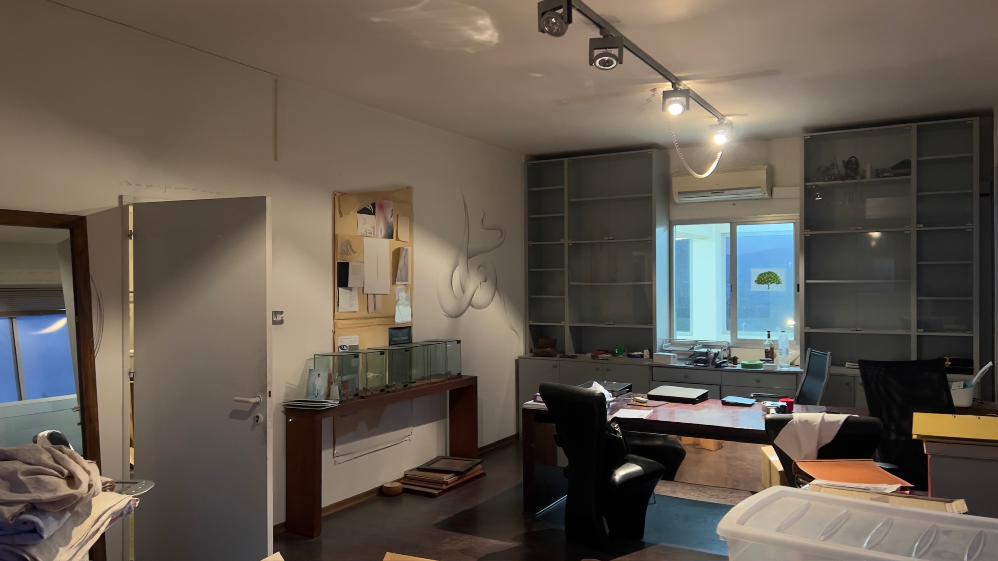 Showroom For Sale in Pallouriotissa, Nicosia