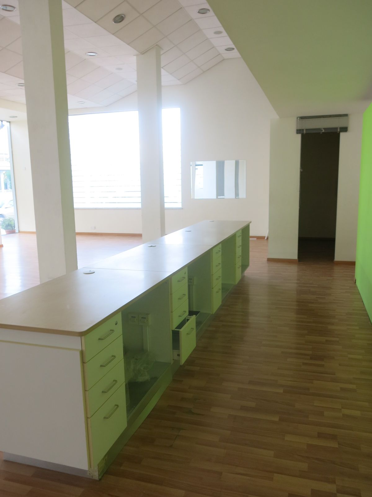 Showroom/Offices for Rent Ayioi Omologites, Nicosia