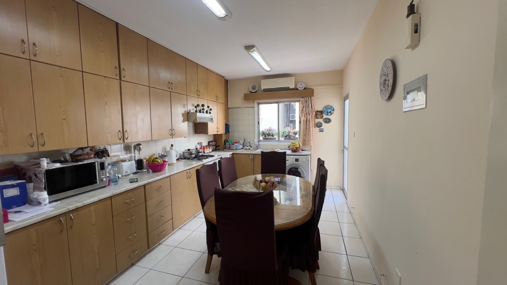 3 Bedroom Flat for Sale Ayioi Omologites, Nicosia