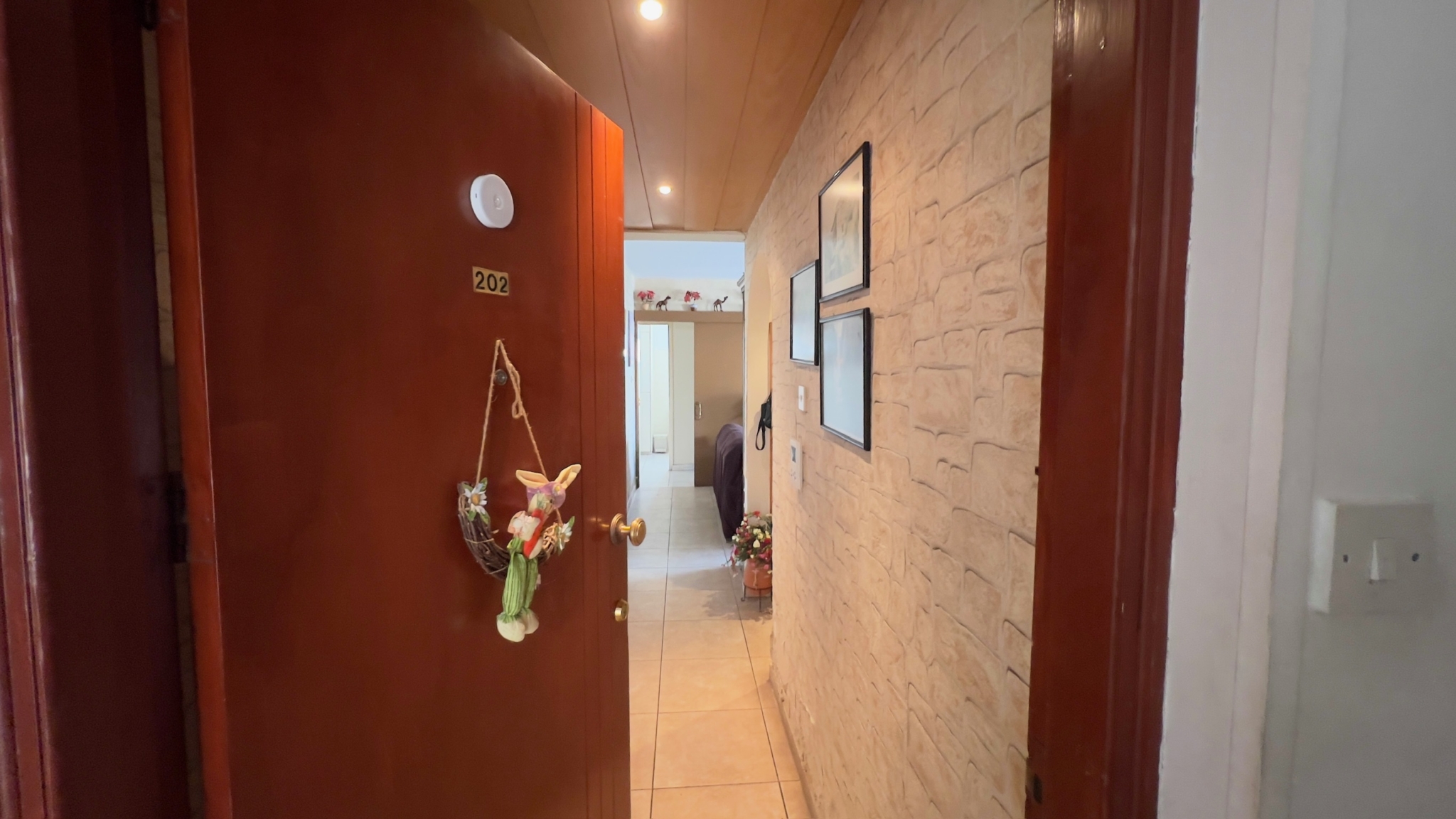 3 Bedroom Flat for Sale Ayioi Omologites, Nicosia