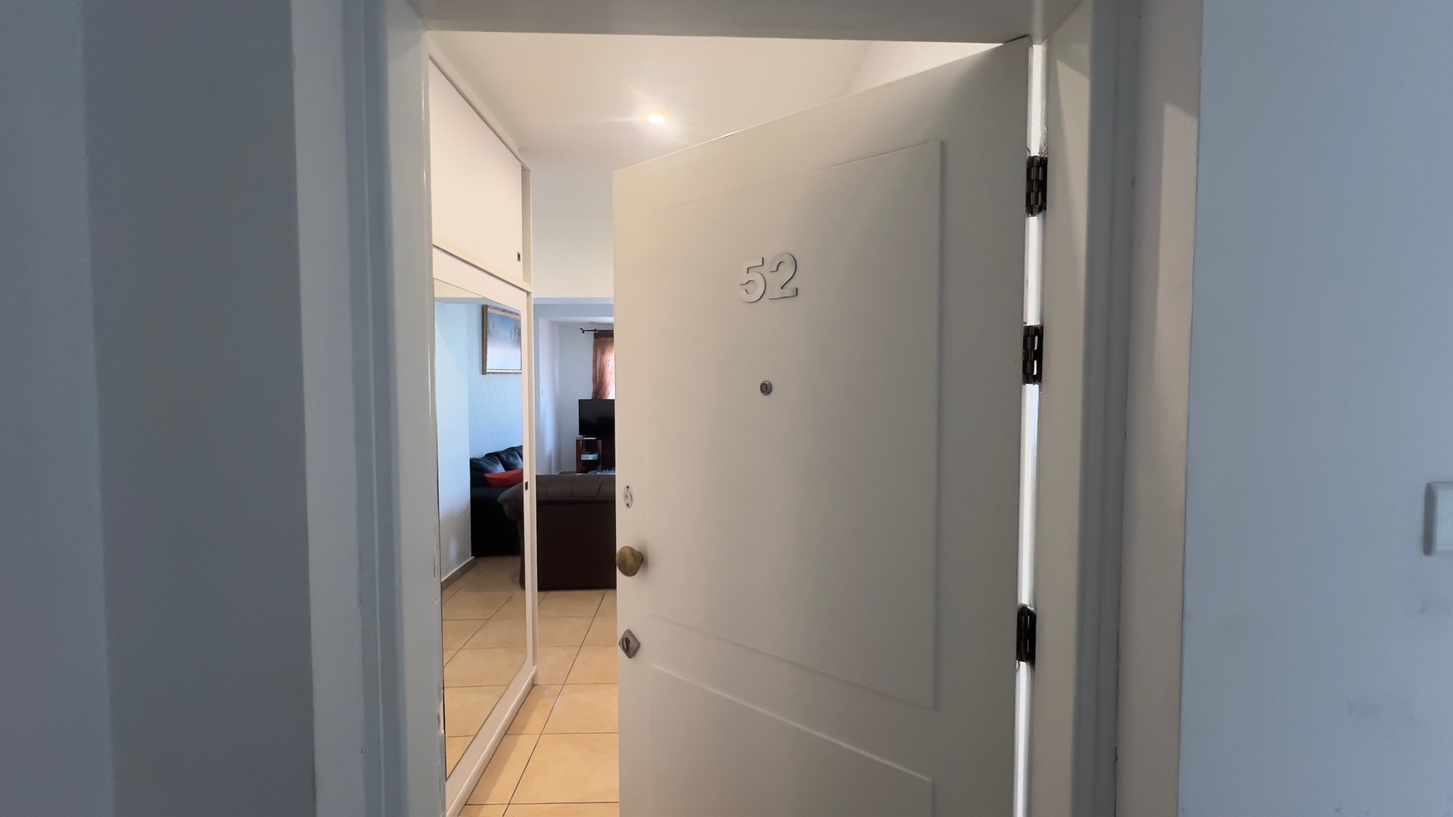 2-Bedroom Flat for Rent Prime Location Ayios Antonios, Nicosia