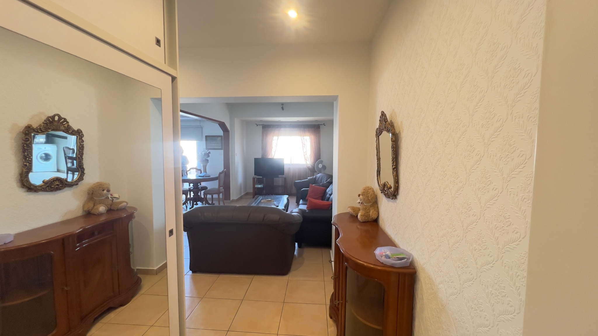 2-Bedroom Flat for Rent Prime Location Ayios Antonios, Nicosia