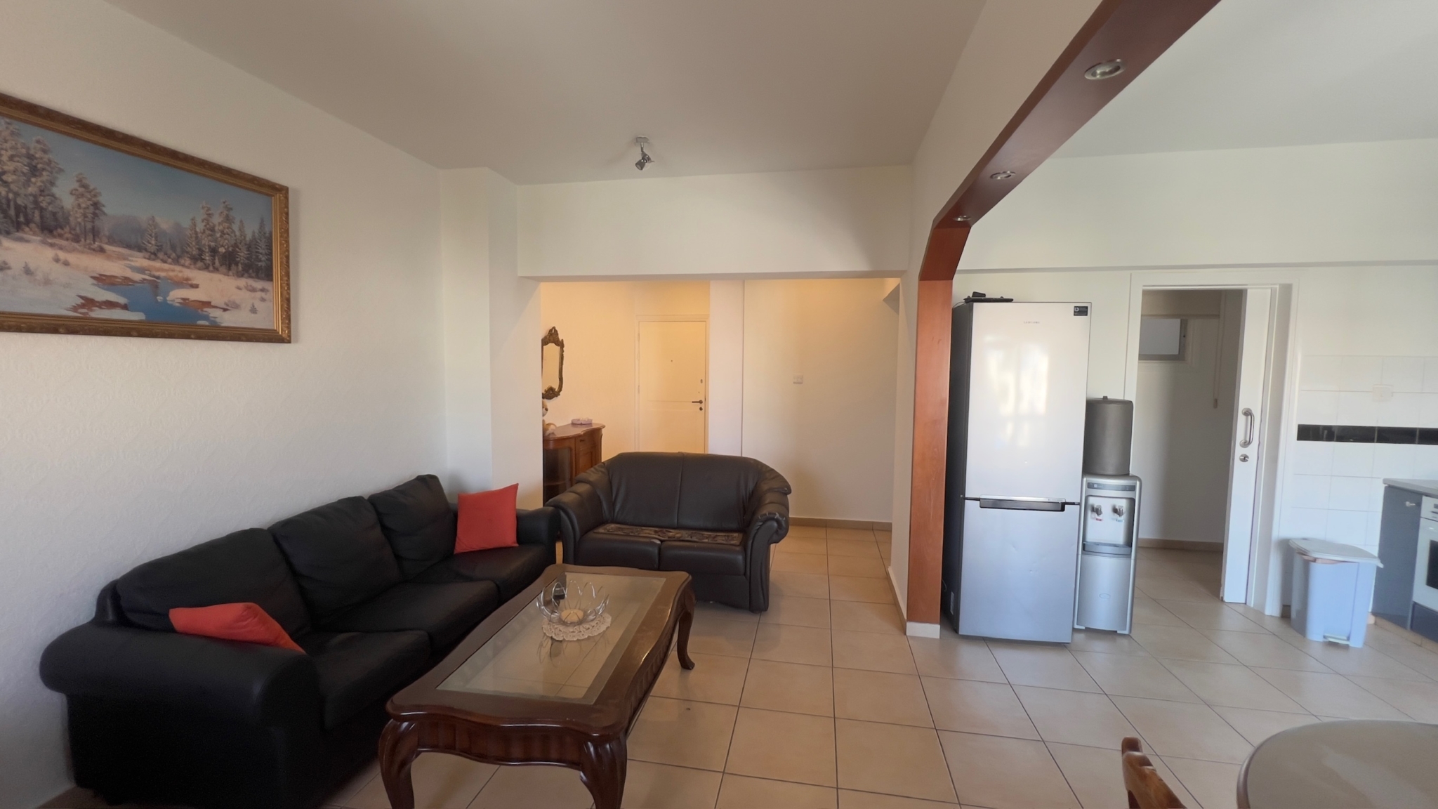 2-Bedroom Flat for Rent Prime Location Ayios Antonios, Nicosia