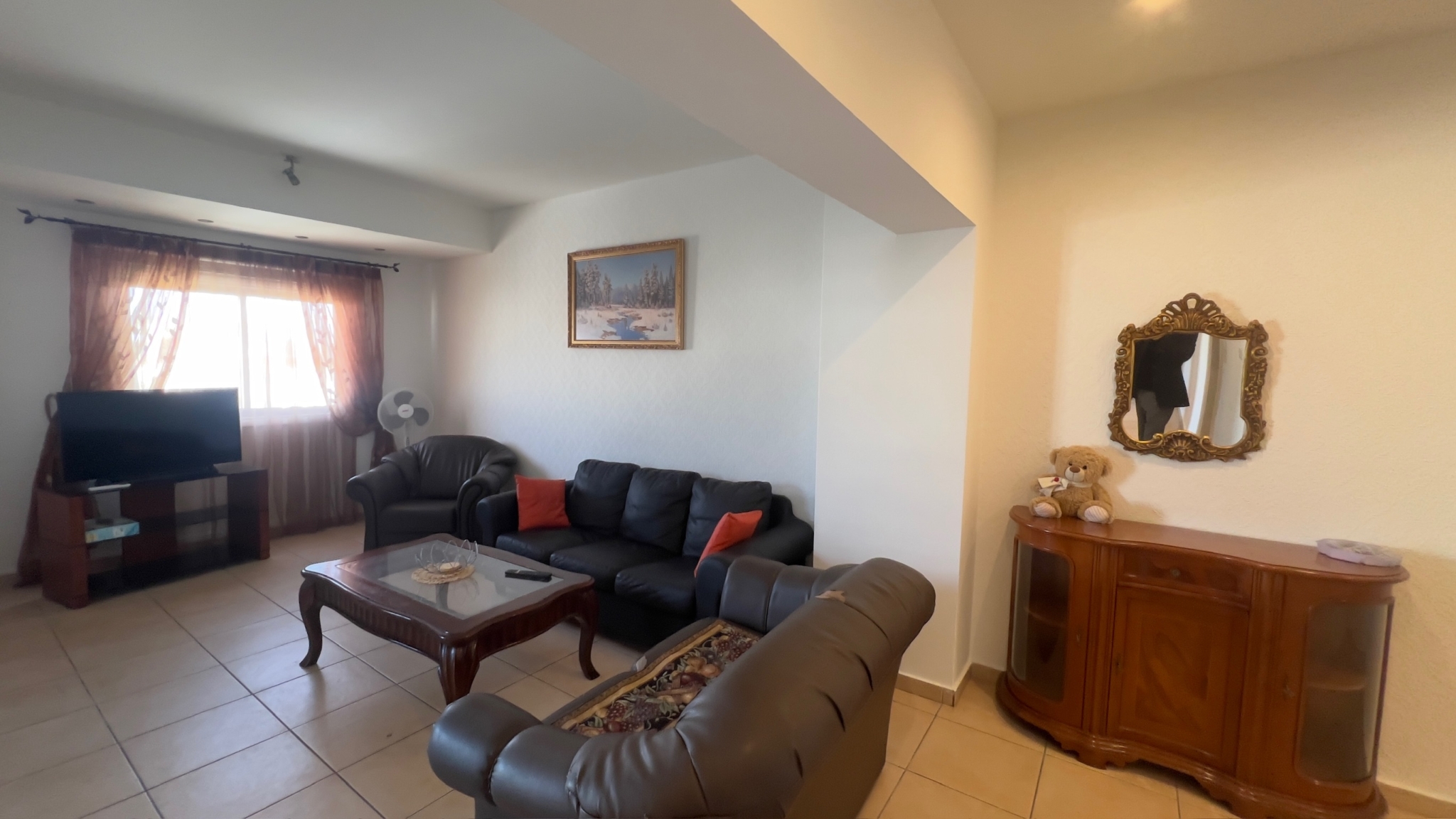 2-Bedroom Flat for Rent Prime Location Ayios Antonios, Nicosia