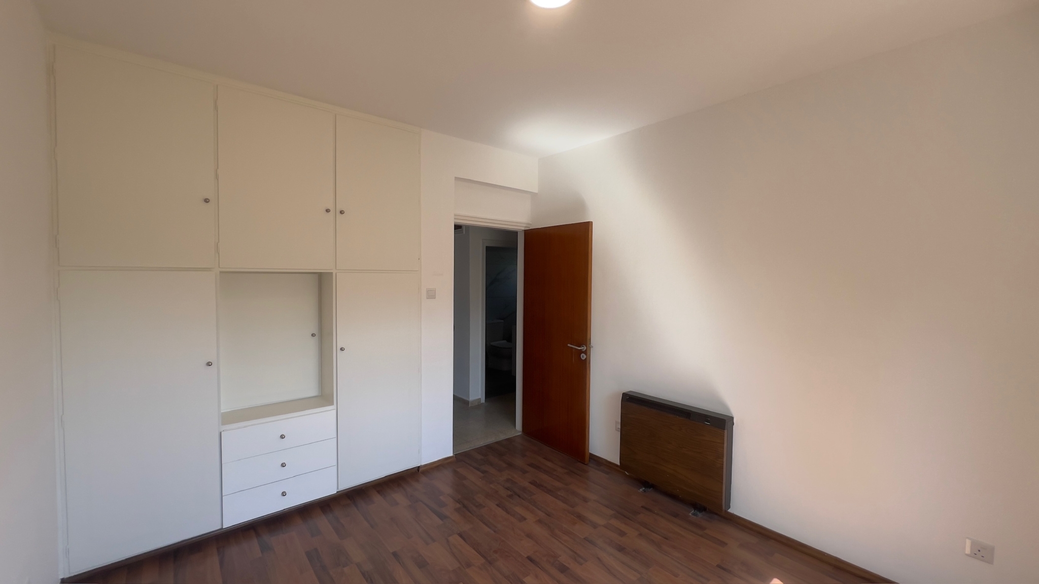 Huge 3 Bedroom Flat For Rent Aglatzia, Nicosia