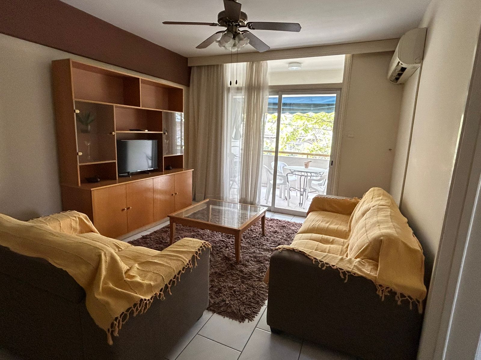 20260318_102157000_iOS 2 1 2-Bedroom Flat for Rent Larnakos Avenue, Nicosia