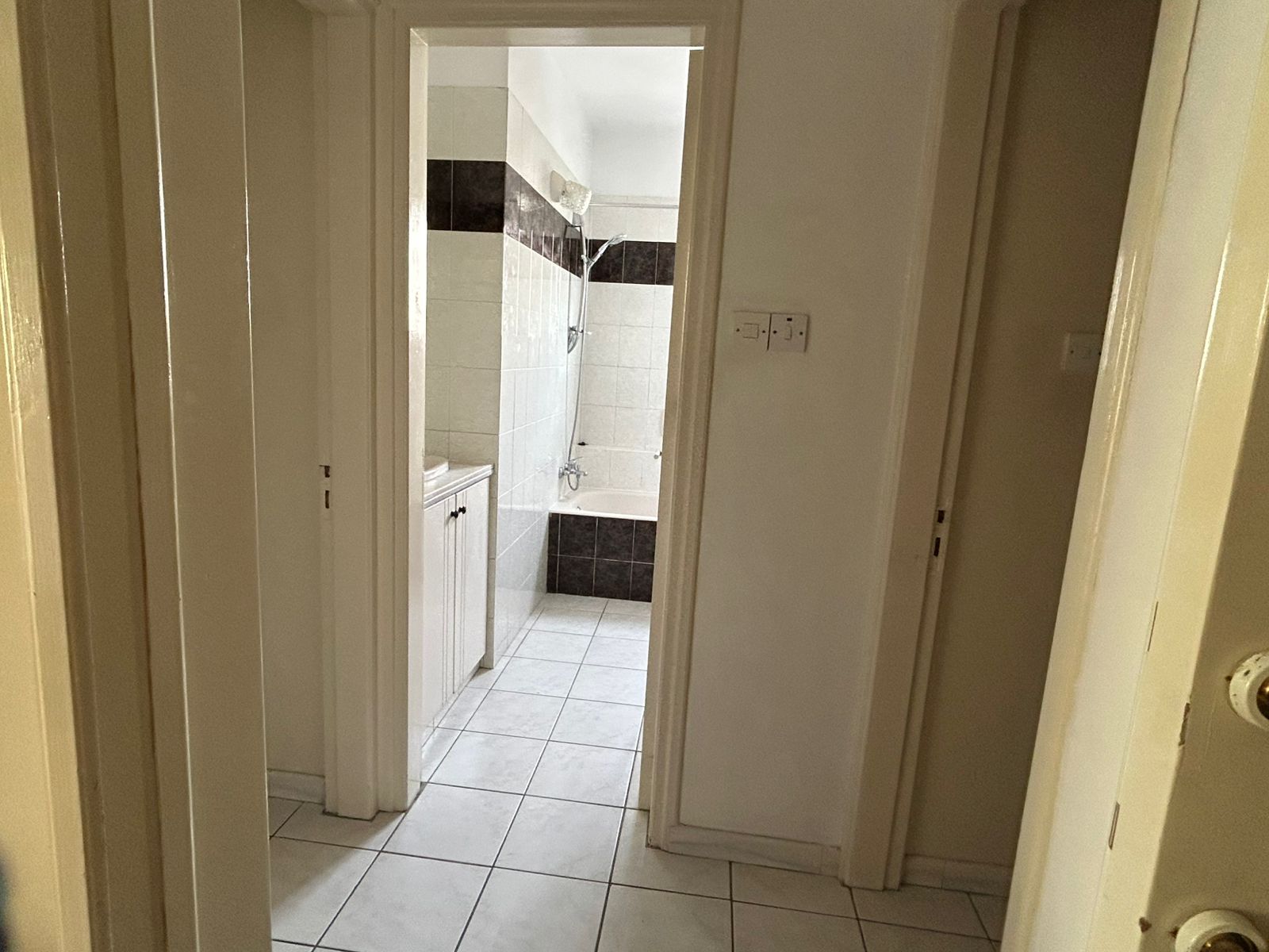 2-Bedroom Flat for Rent Larnakos Avenue, Nicosia