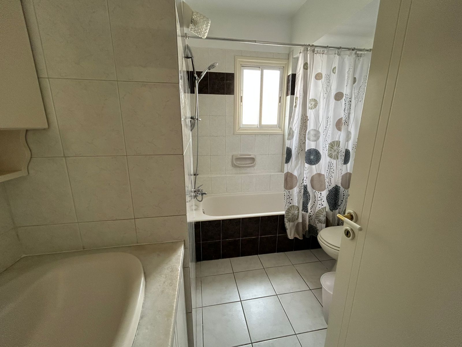 2-Bedroom Flat for Rent Larnakos Avenue, Nicosia