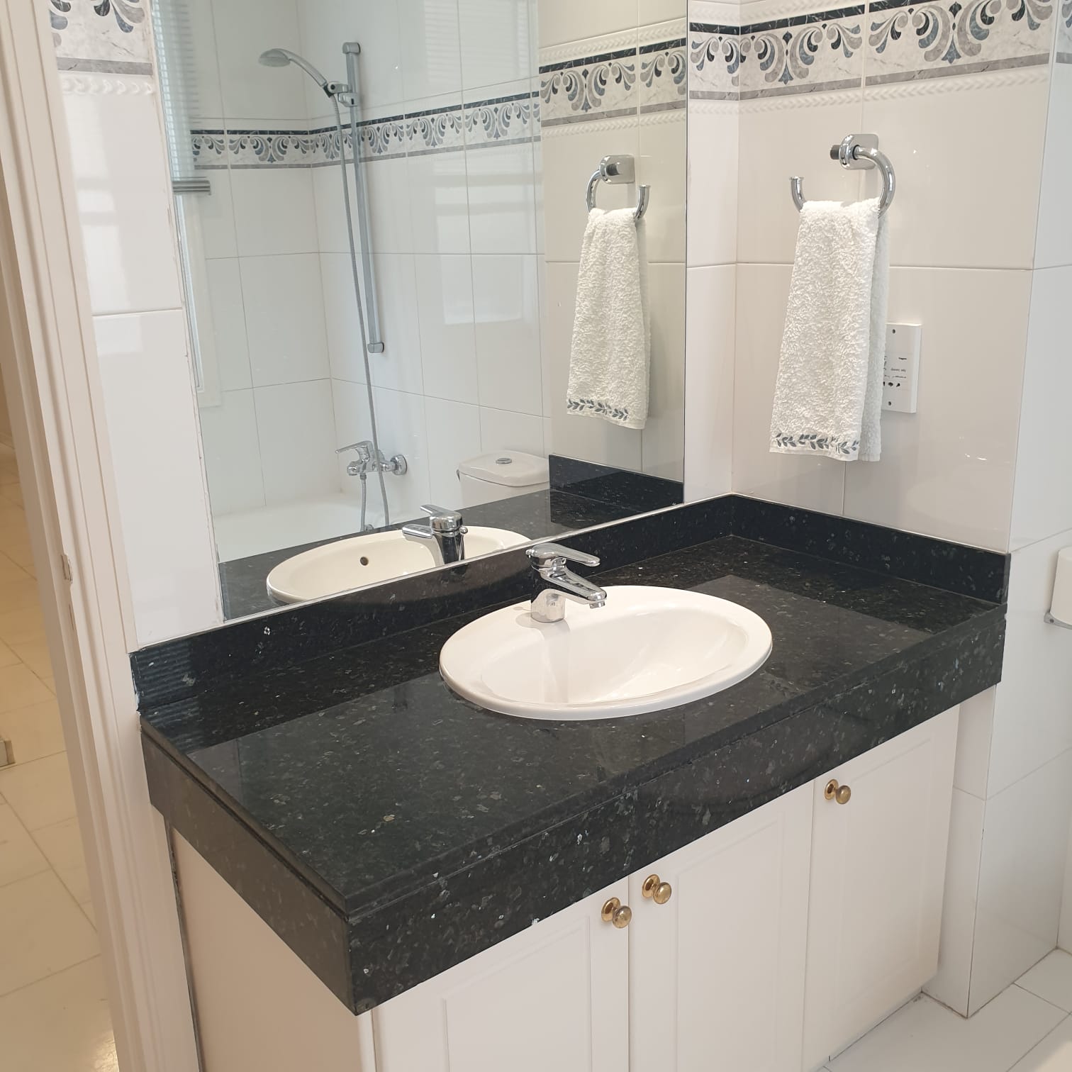 Amazing Ground Floor Maisonette for Rent Nicosia