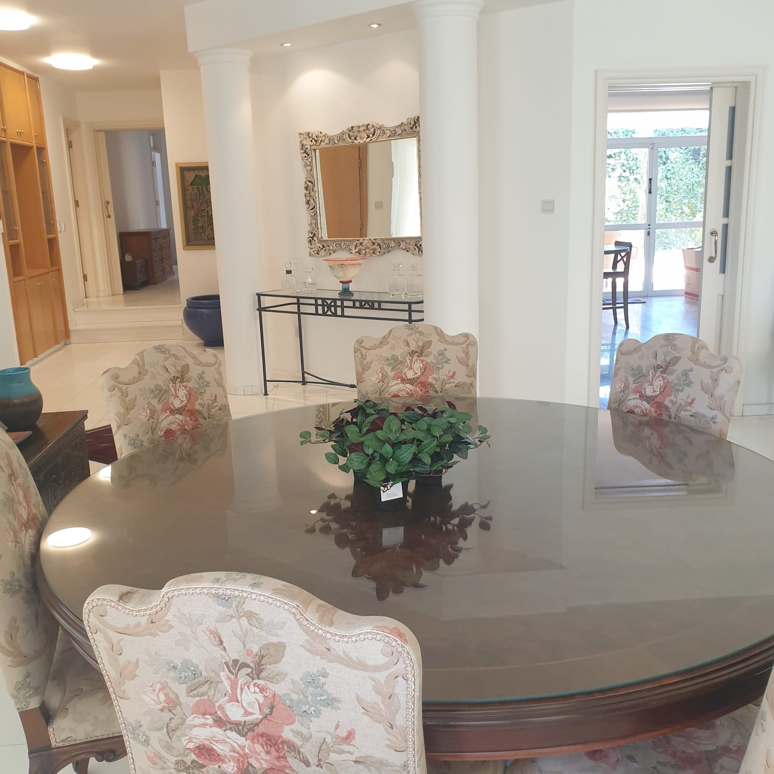 Amazing Ground Floor Maisonette for Rent Nicosia
