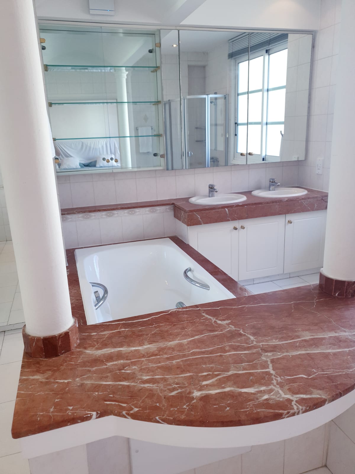 Amazing Ground Floor Maisonette for Rent Nicosia